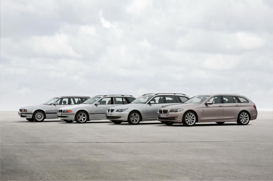  BMW 5-Series Touring 2011 года  (фото 56 из 59)